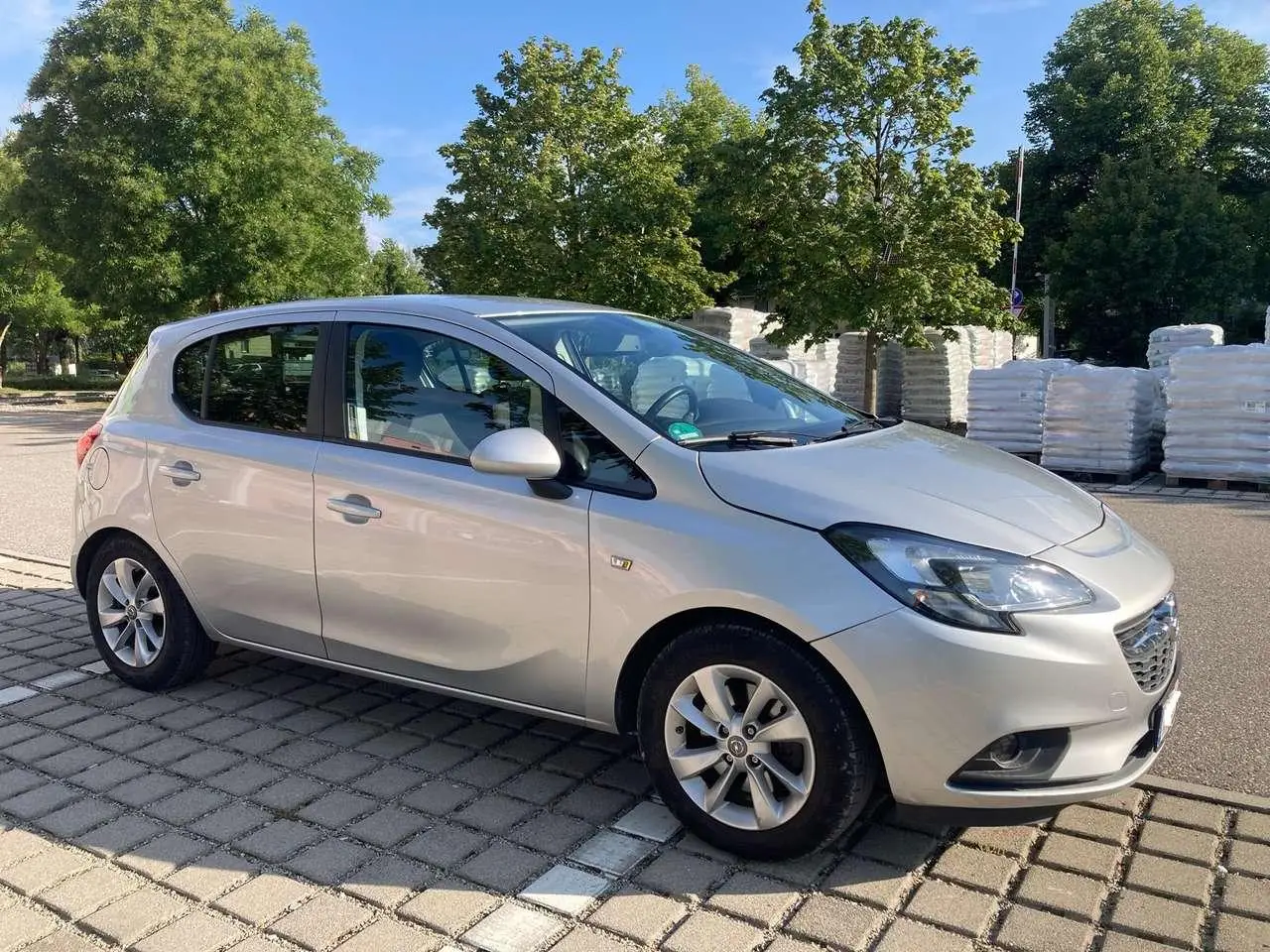 Photo 1 : Opel Corsa 2017 Petrol