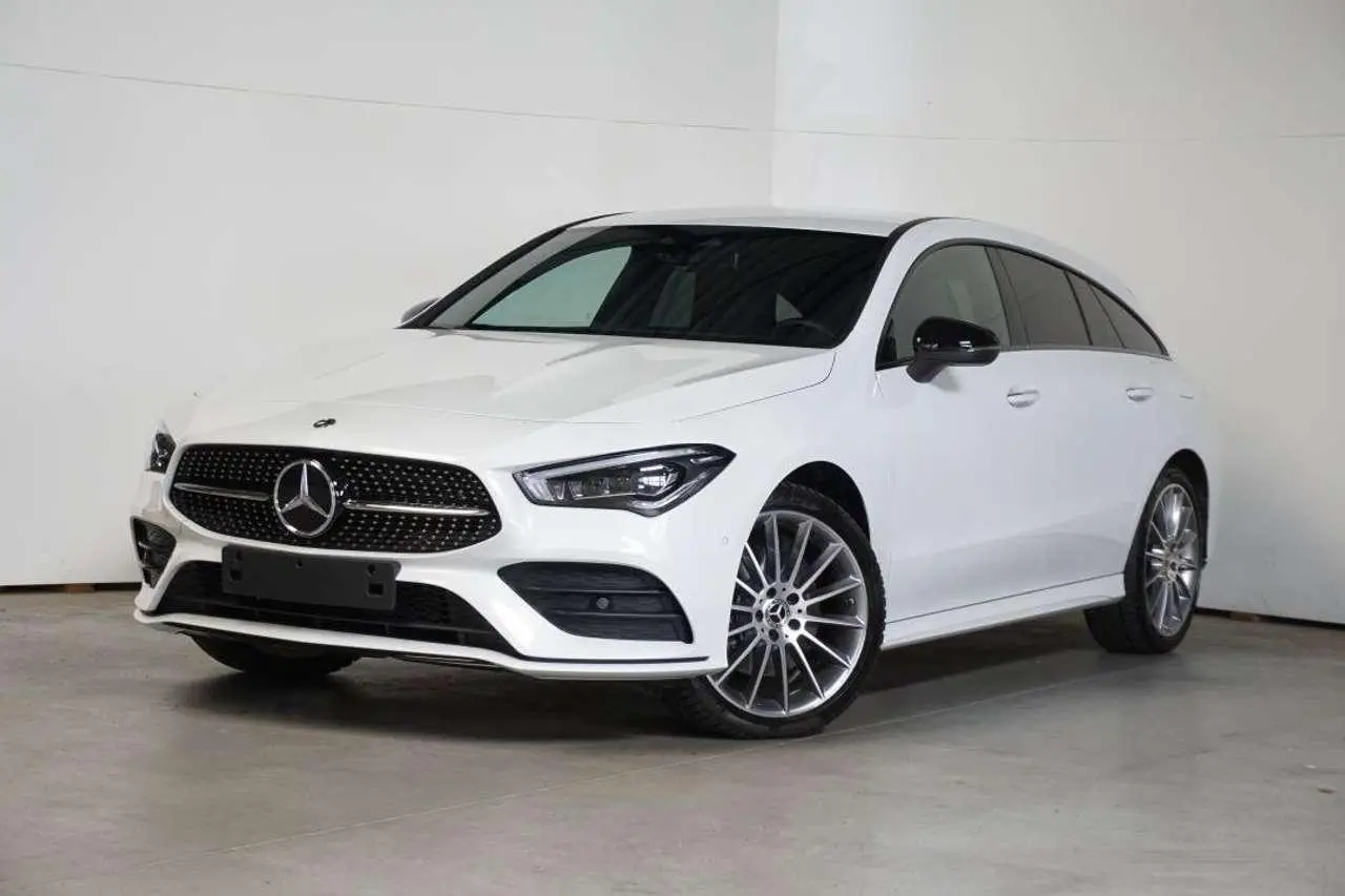 Photo 1 : Mercedes-benz Classe Cla 2023 Hybride