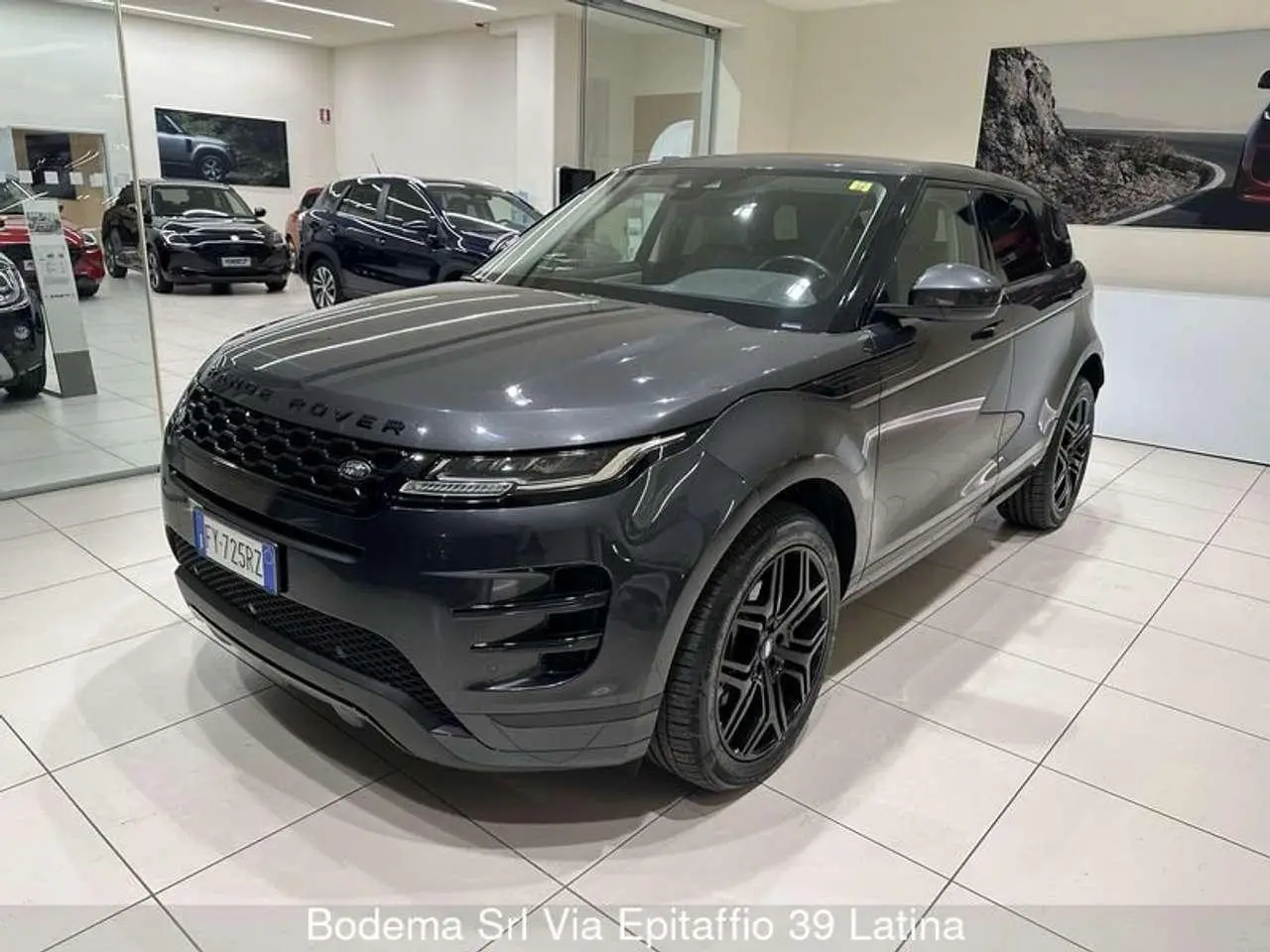 Photo 1 : Land Rover Range Rover Evoque 2019 Hybride