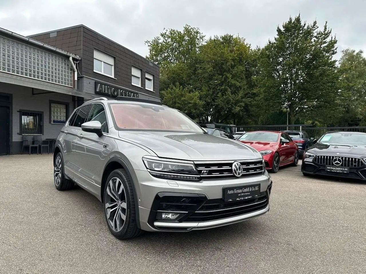 Photo 1 : Volkswagen Tiguan 2019 Petrol