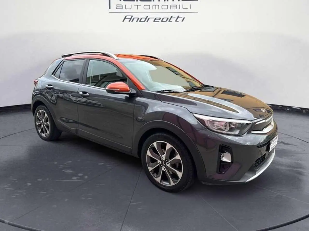 Photo 1 : Kia Stonic 2018 Diesel