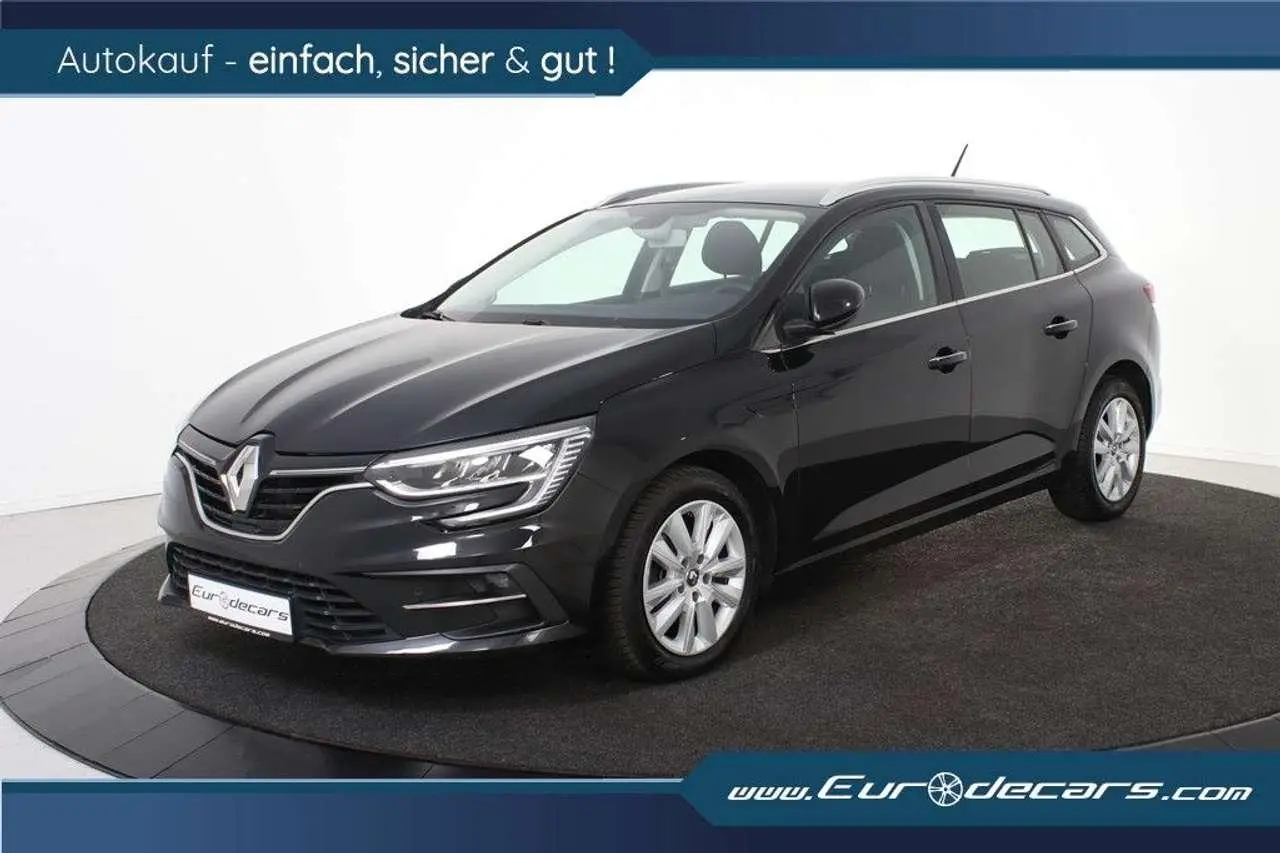 Photo 1 : Renault Megane 2022 Petrol