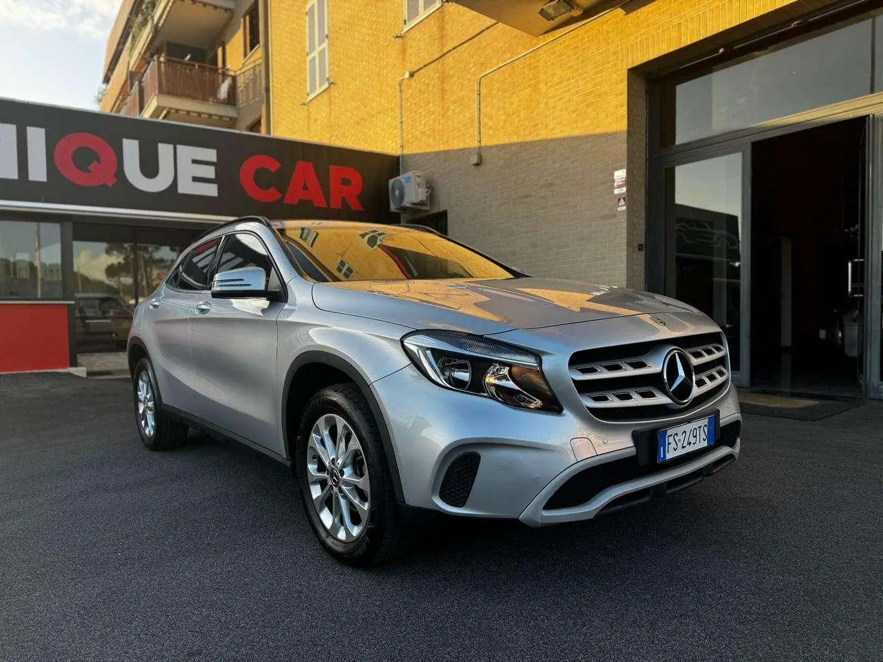 Photo 1 : Mercedes-benz Classe Gla 2018 Petrol