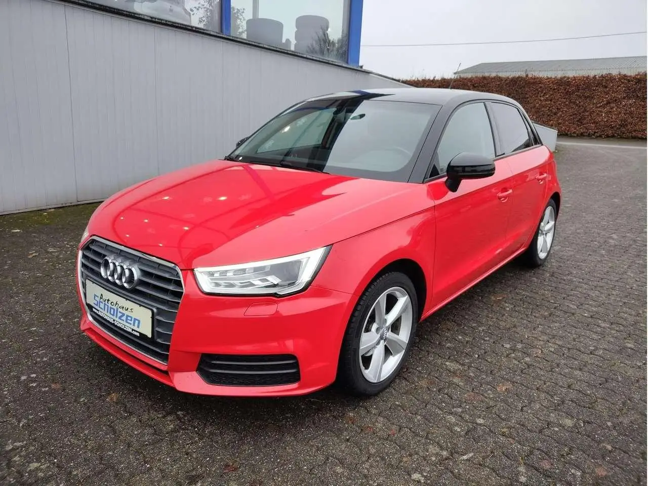 Photo 1 : Audi A1 2016 Petrol