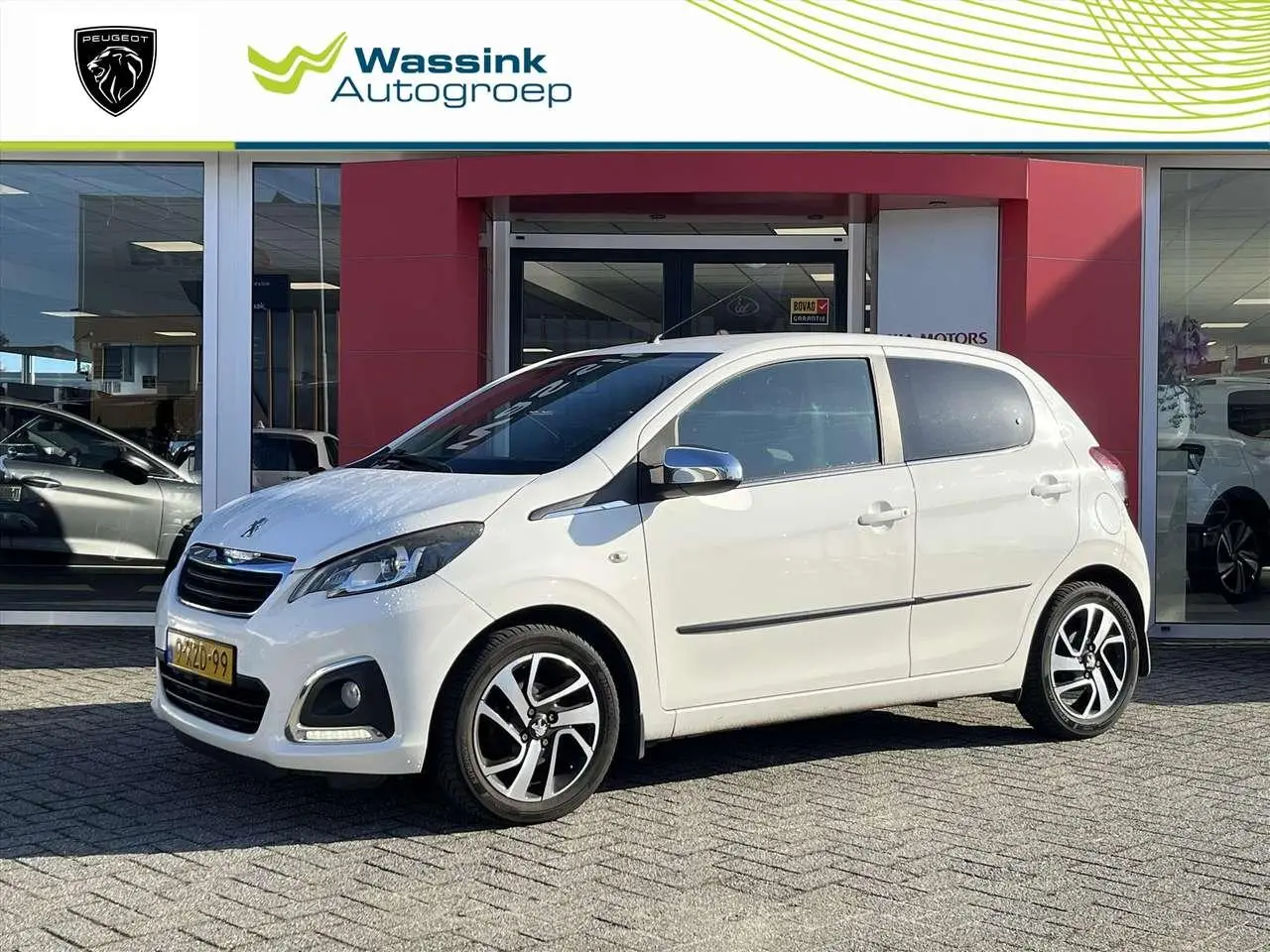 Photo 1 : Peugeot 108 2014 Petrol