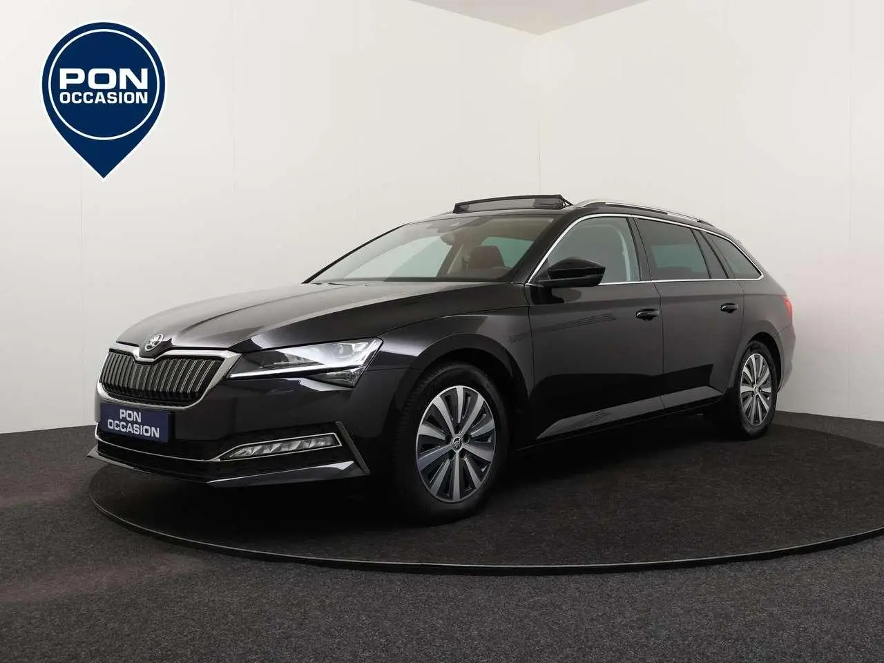 Photo 1 : Skoda Superb 2021 Hybride