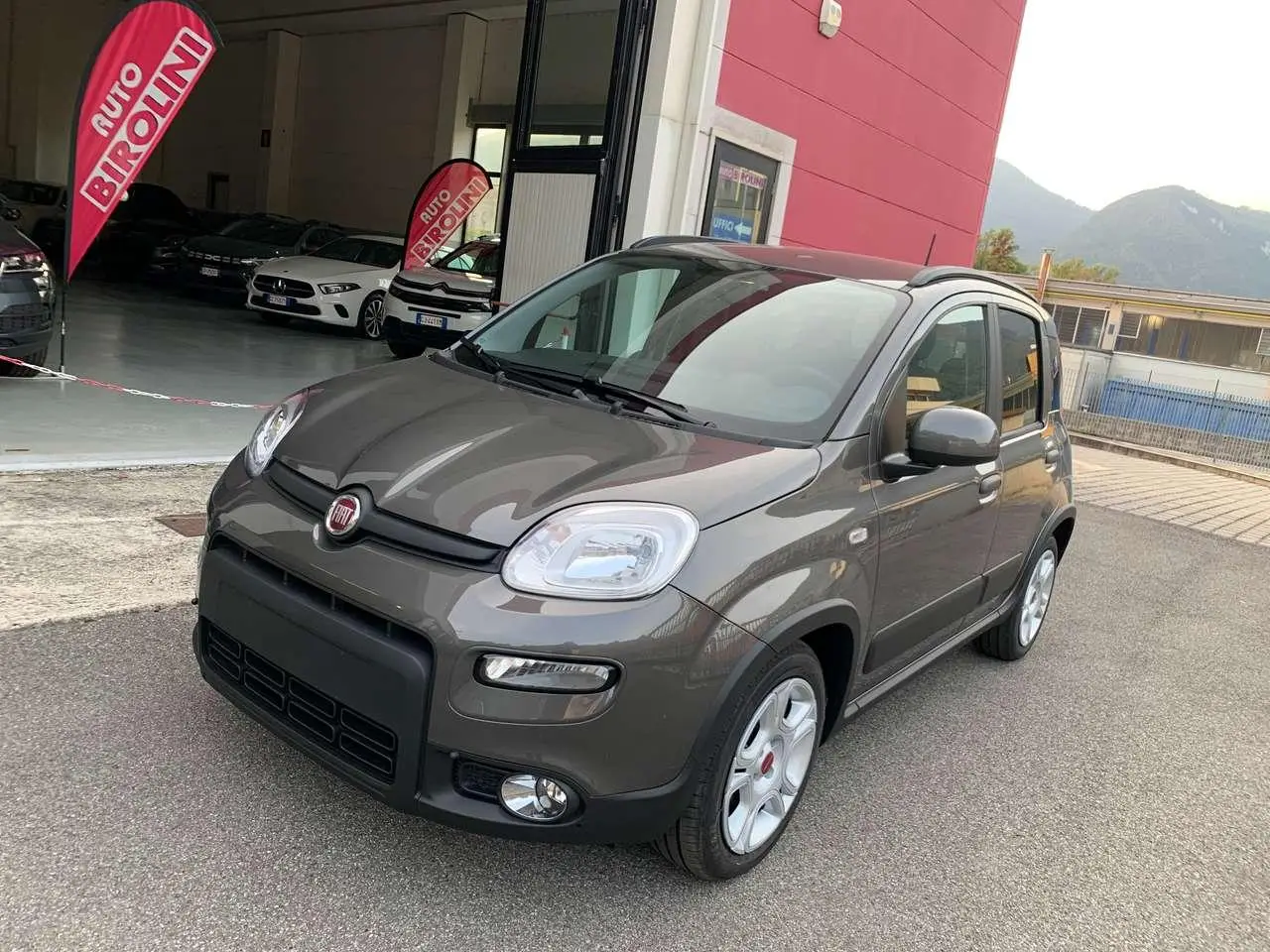 Photo 1 : Fiat Panda 2024 Hybride