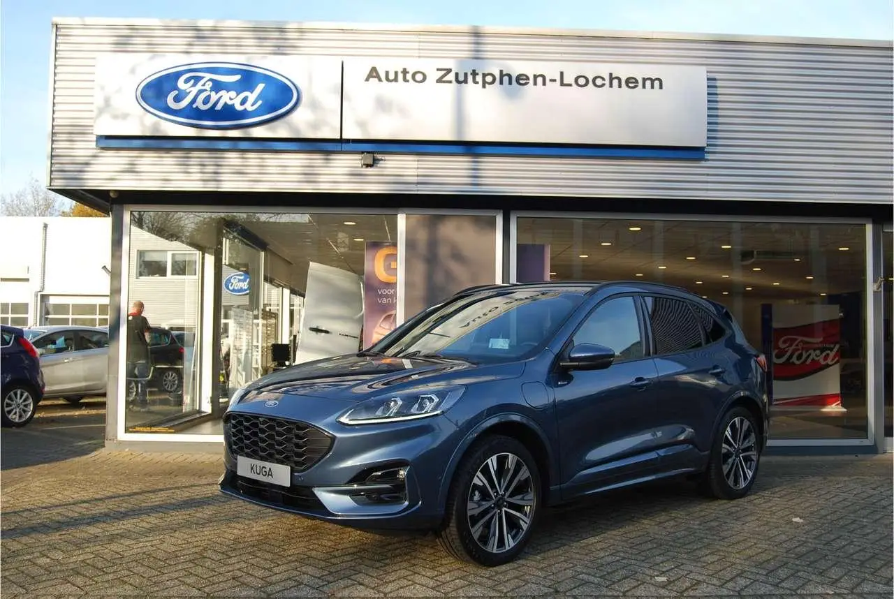 Photo 1 : Ford Kuga 2023 Hybrid