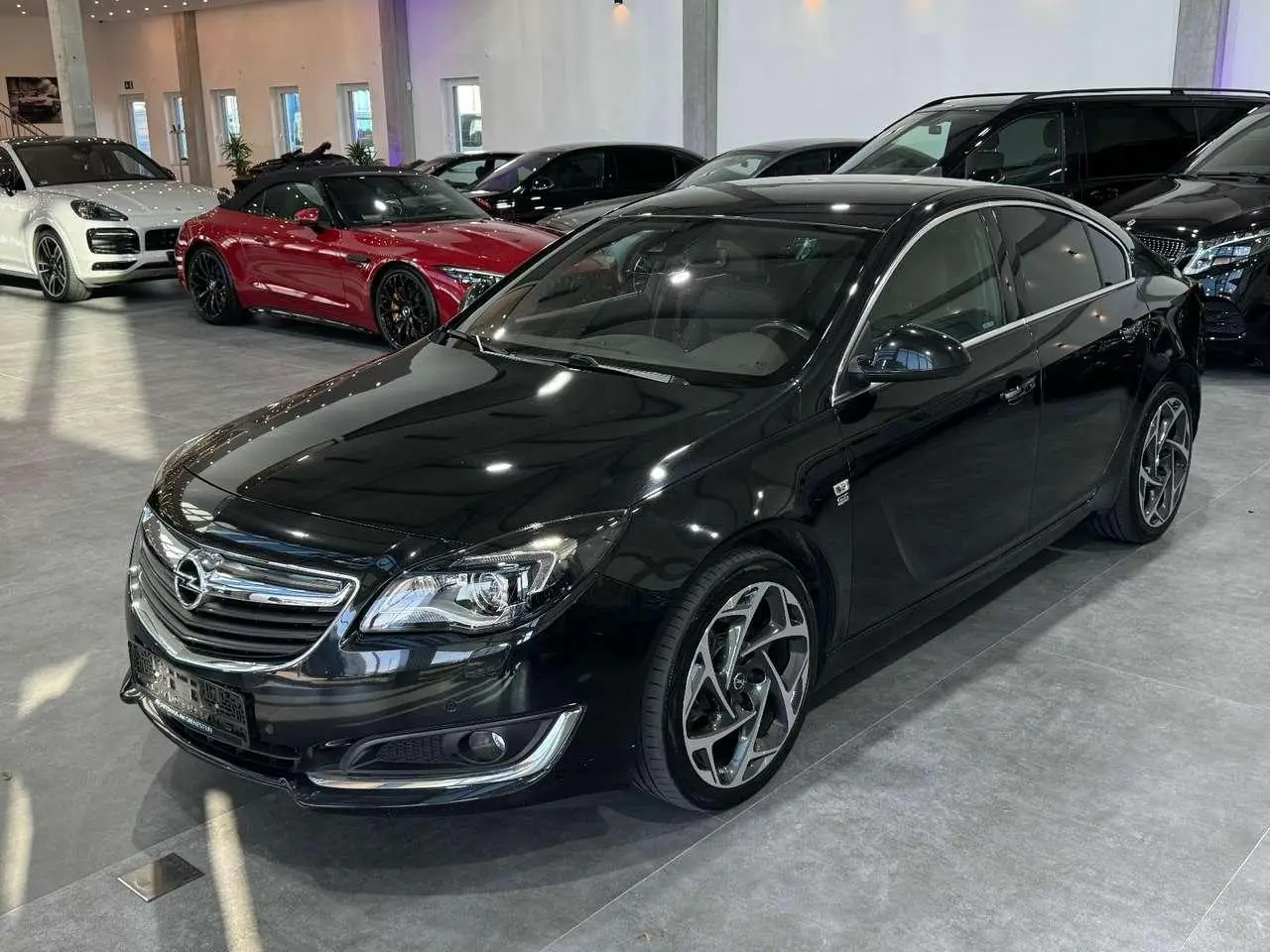 Photo 1 : Opel Insignia 2015 Petrol