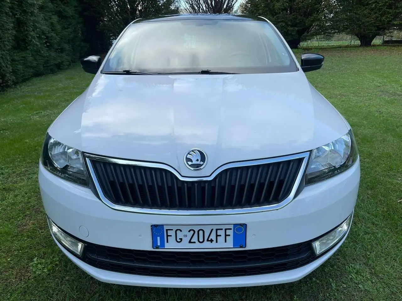 Photo 1 : Skoda Rapid 2016 Petrol