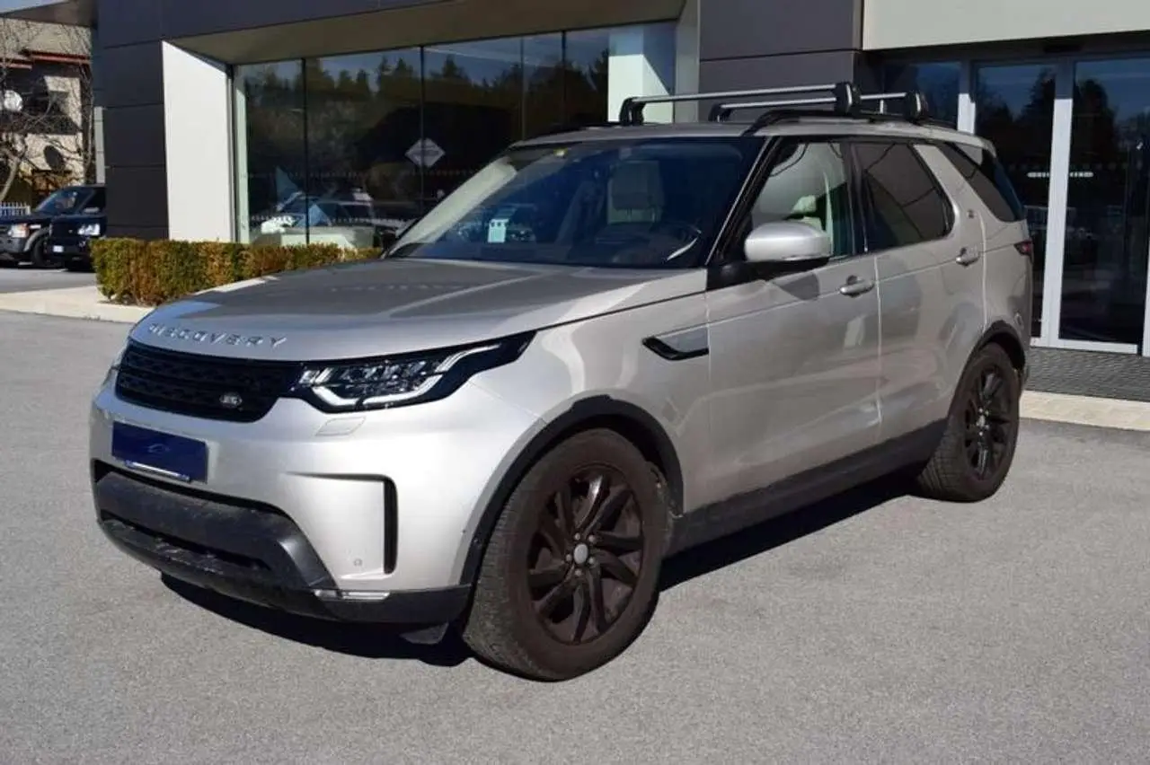 Photo 1 : Land Rover Discovery 2018 Diesel