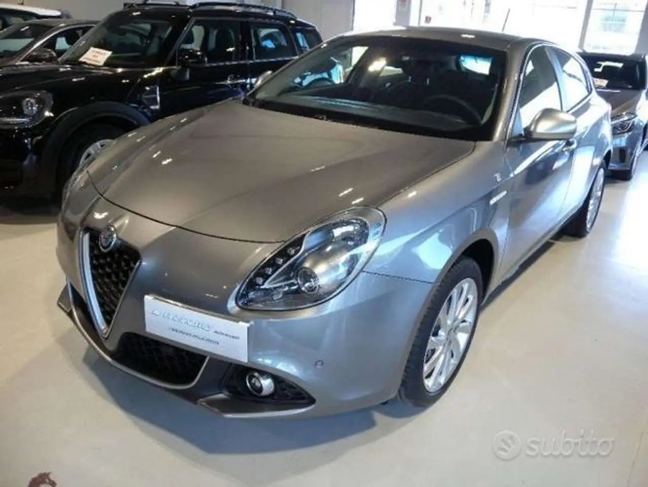 Photo 1 : Alfa Romeo Giulietta 2021 Essence