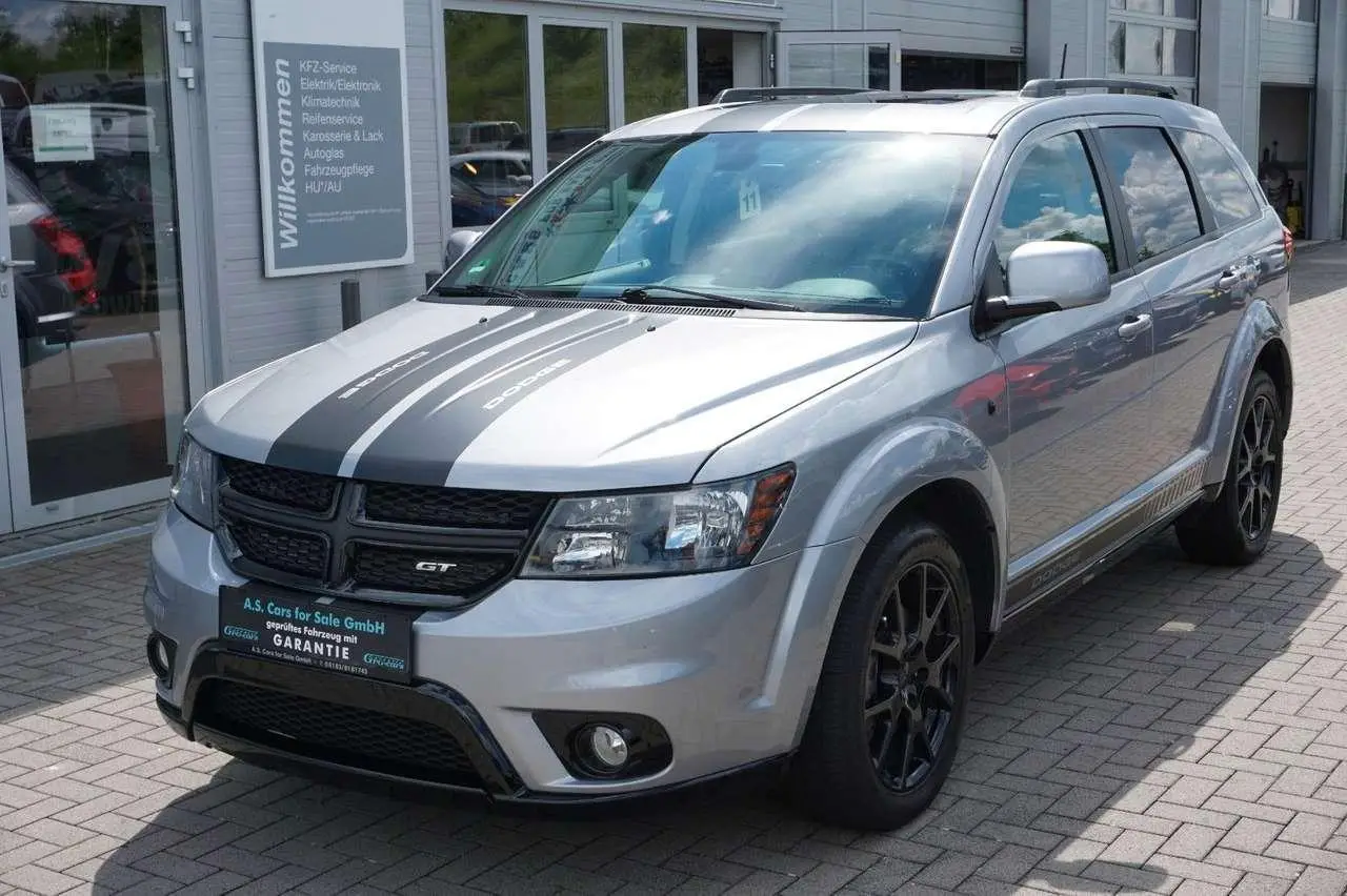 Photo 1 : Dodge Journey 2020 Essence