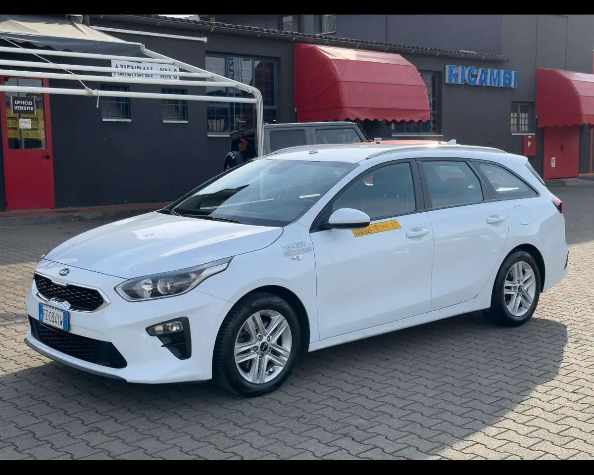 Photo 1 : Kia Ceed 2020 Diesel