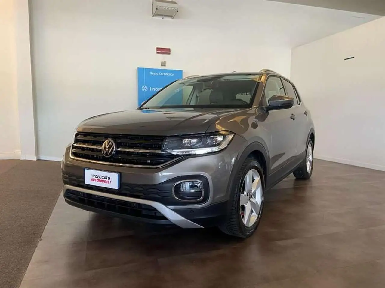 Photo 1 : Volkswagen T-cross 2021 Petrol