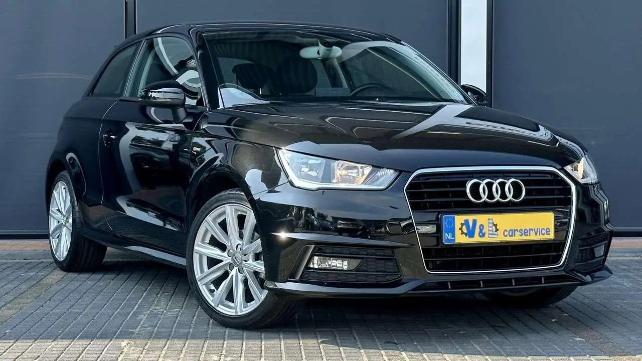 Photo 1 : Audi A1 2018 Petrol