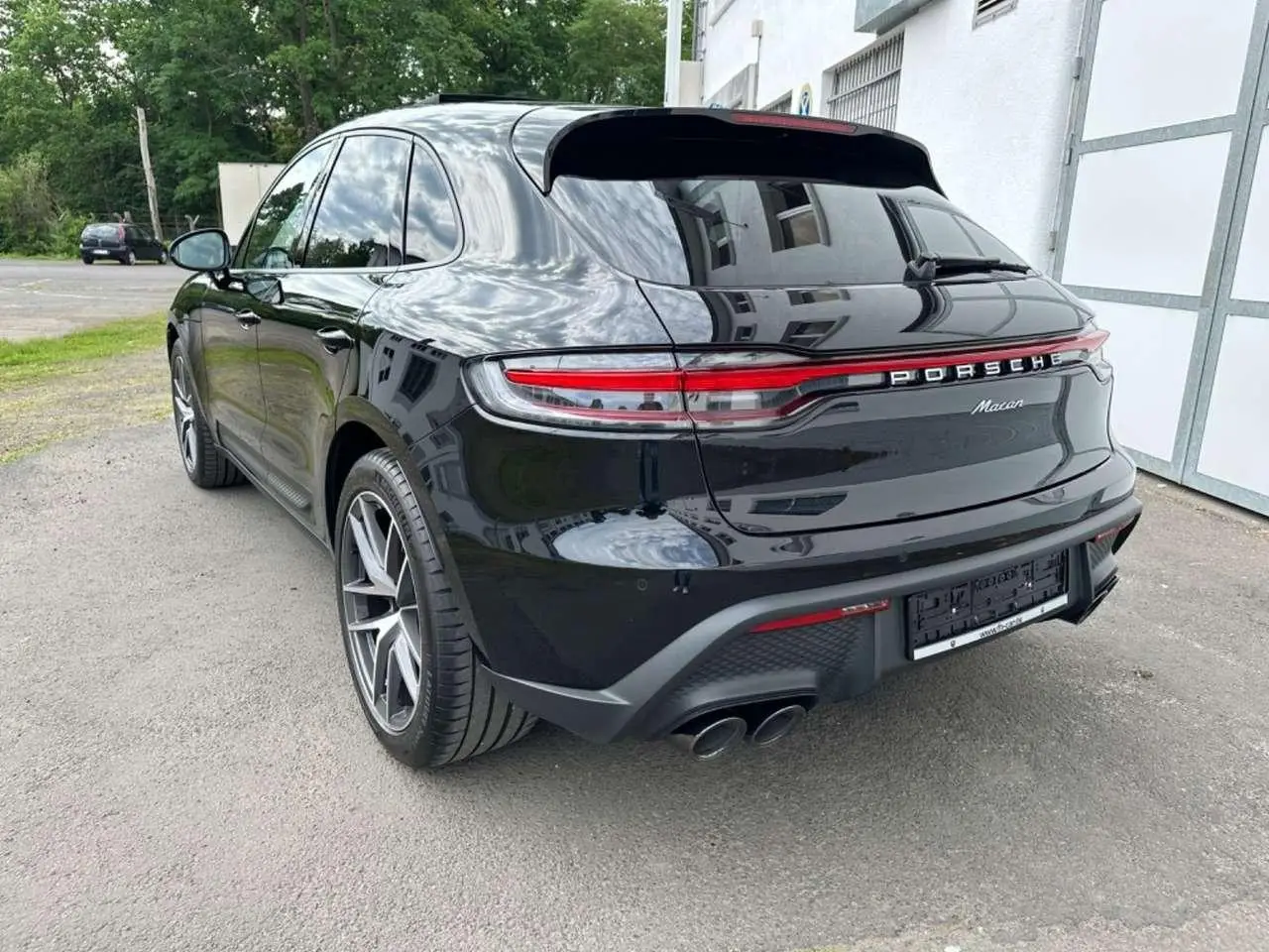 Photo 1 : Porsche Macan 2023 Petrol