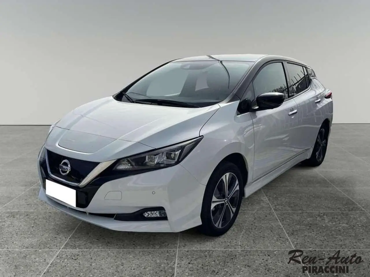 Photo 1 : Nissan Leaf 2021 Électrique