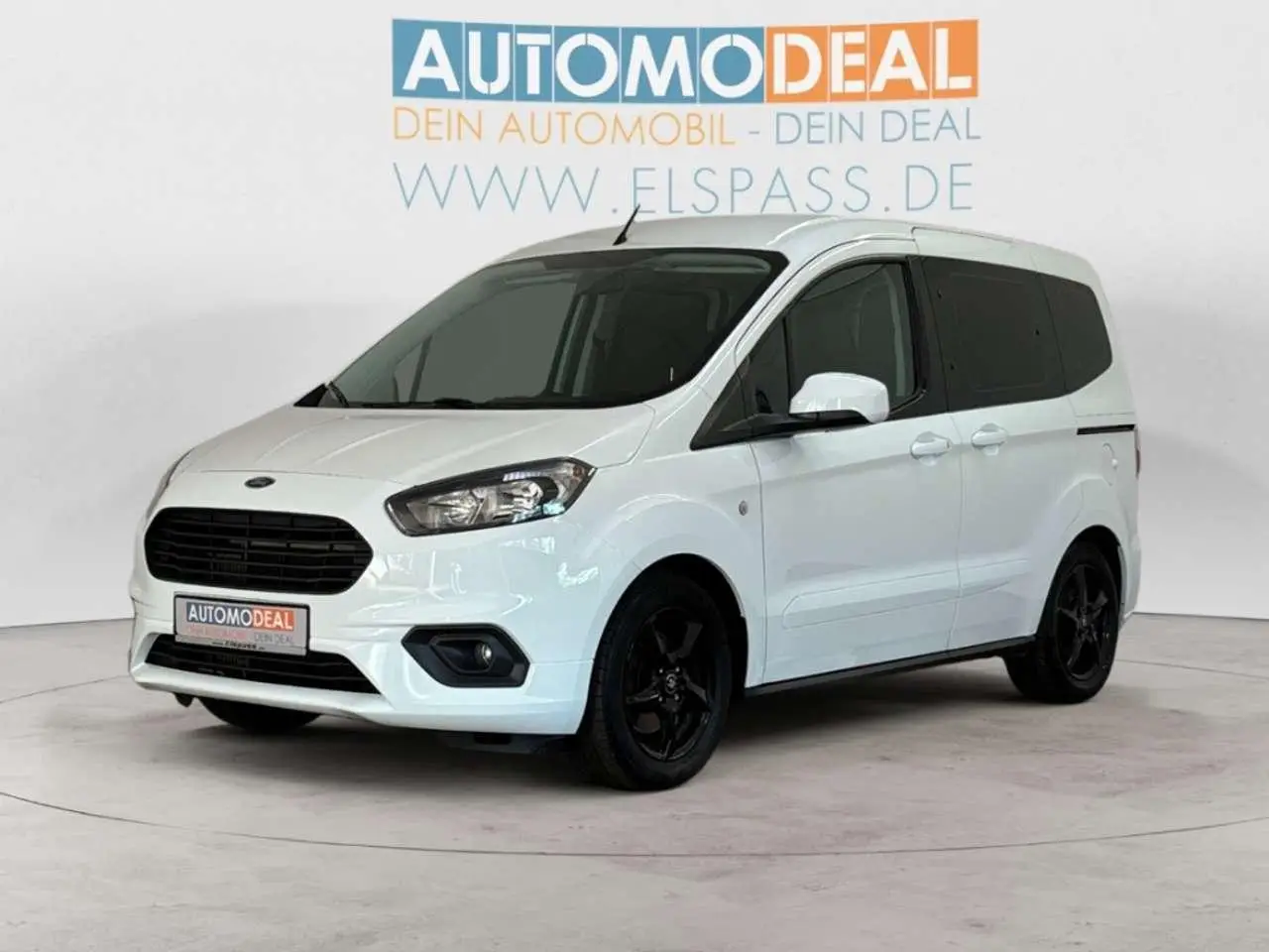 Photo 1 : Ford Tourneo 2018 Petrol