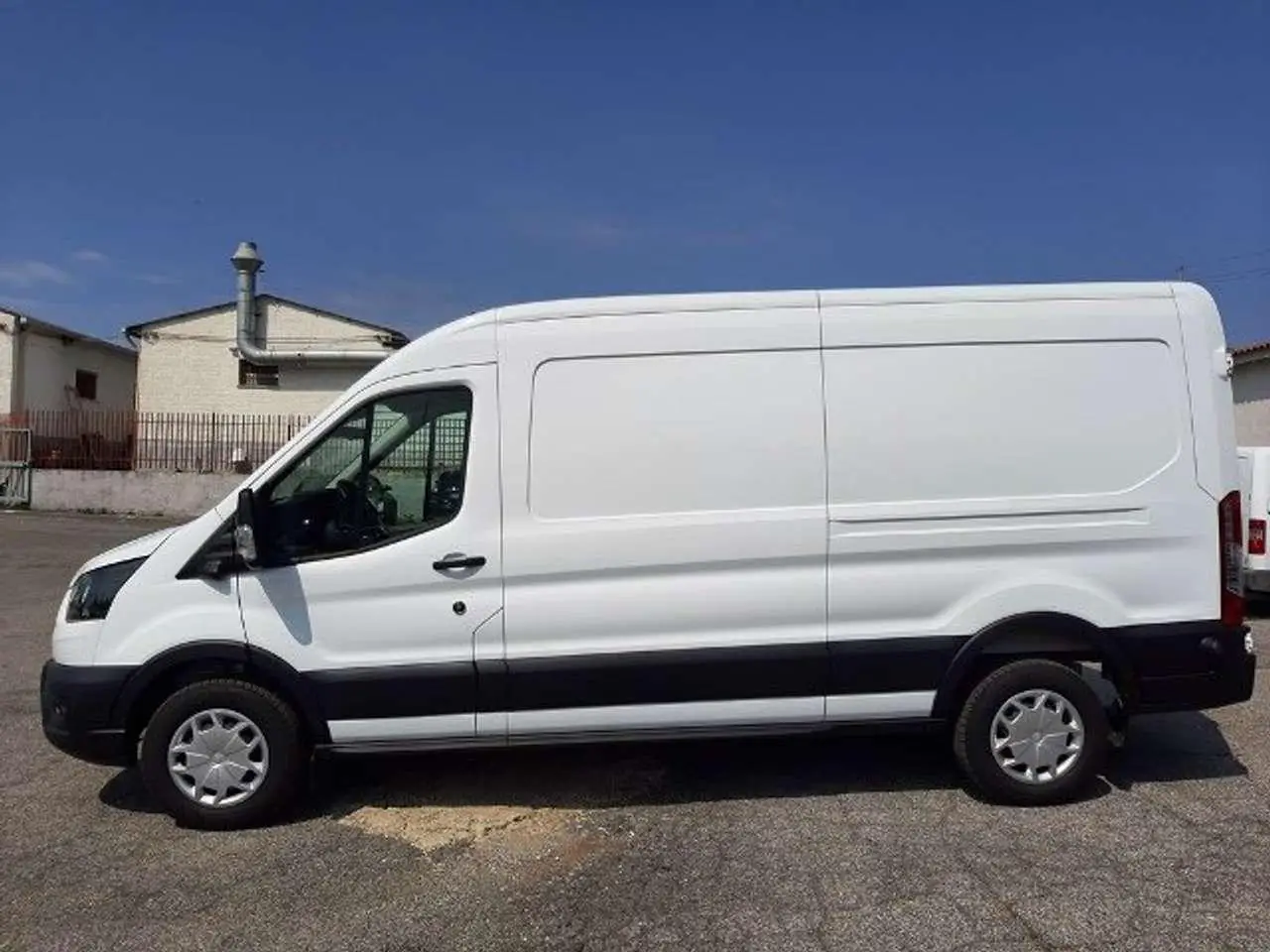 Photo 1 : Ford E-transit 2022 Électrique