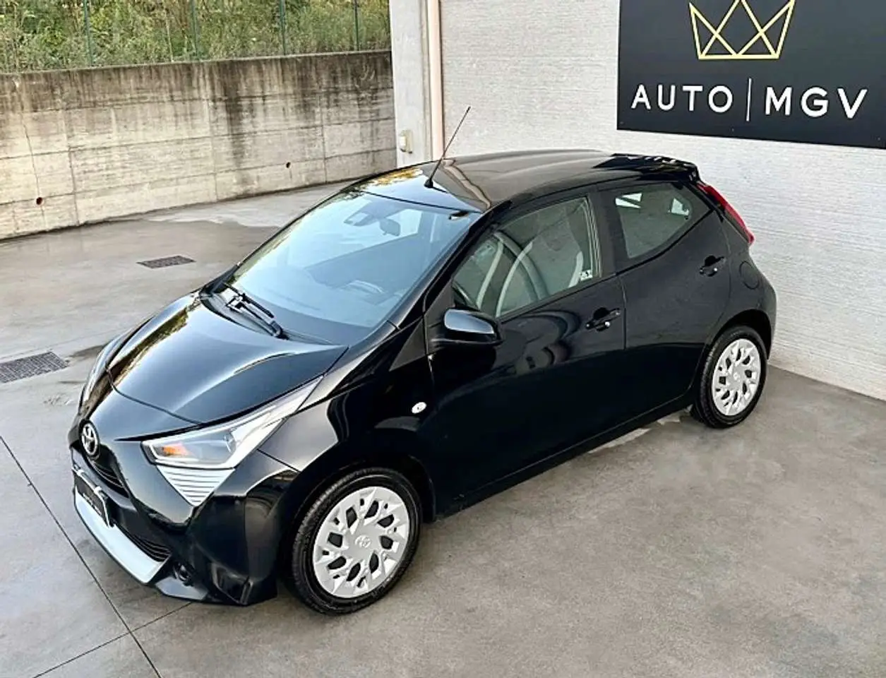 Photo 1 : Toyota Aygo 2021 Essence