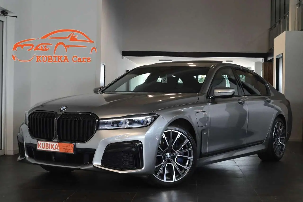 Photo 1 : Bmw Serie 7 2019 Hybride