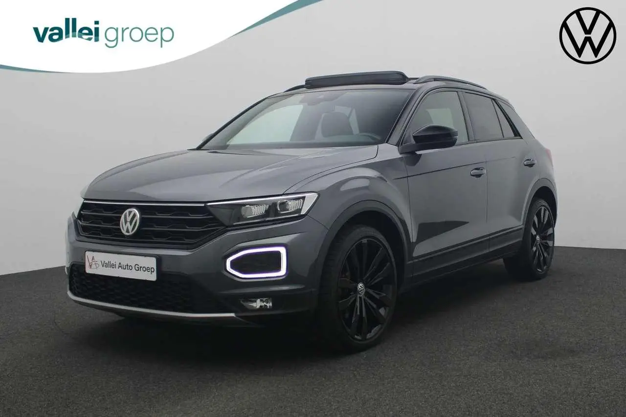 Photo 1 : Volkswagen T-roc 2020 Essence