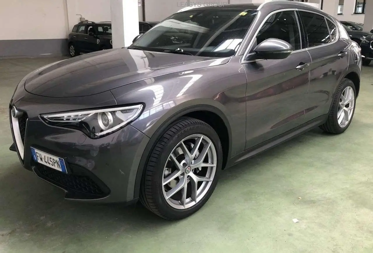 Photo 1 : Alfa Romeo Stelvio 2019 Diesel