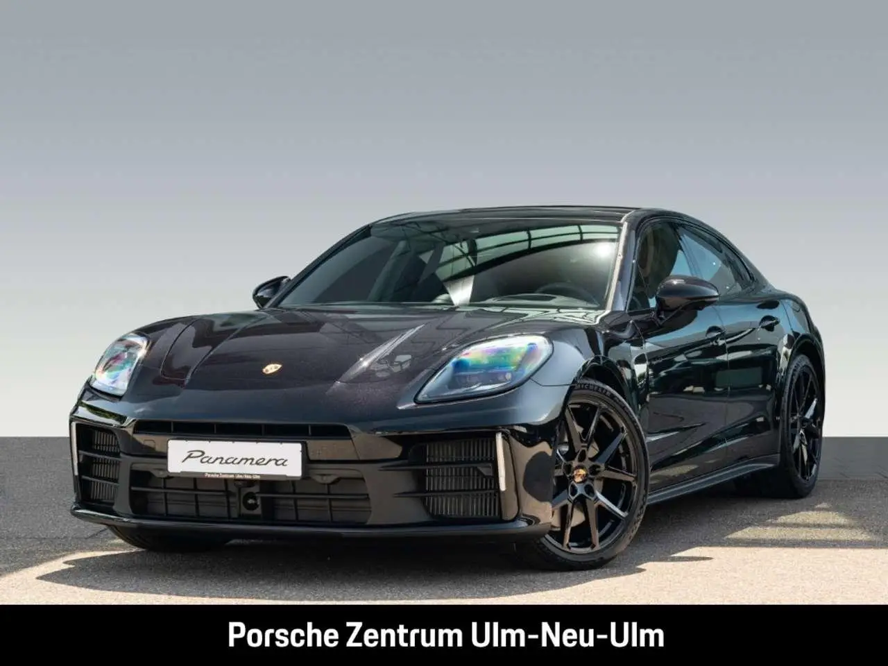 Photo 1 : Porsche Panamera 2024 Hybrid