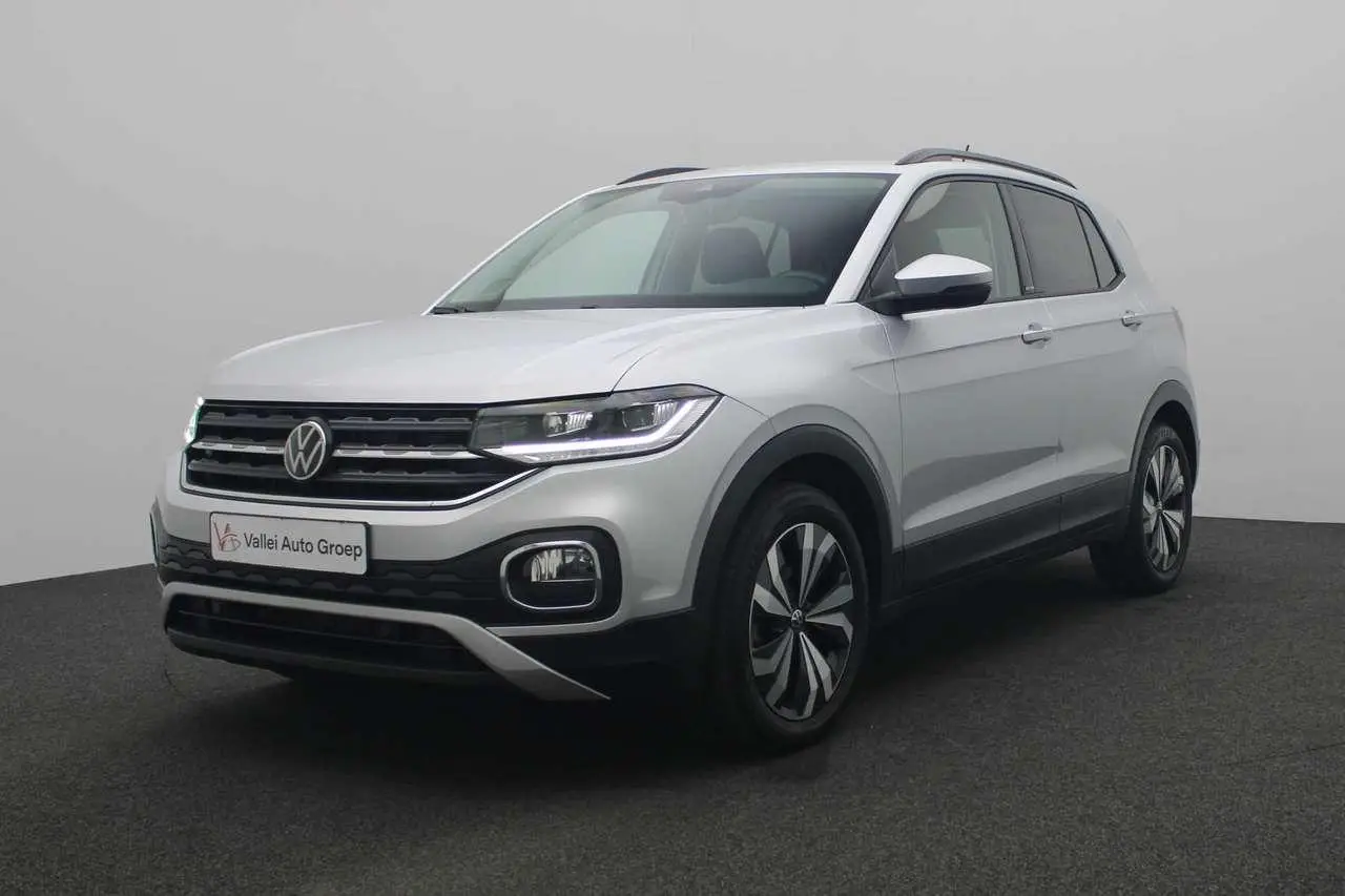 Photo 1 : Volkswagen T-cross 2022 Essence