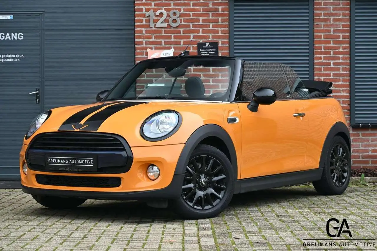 Photo 1 : Mini Cooper 2016 Essence