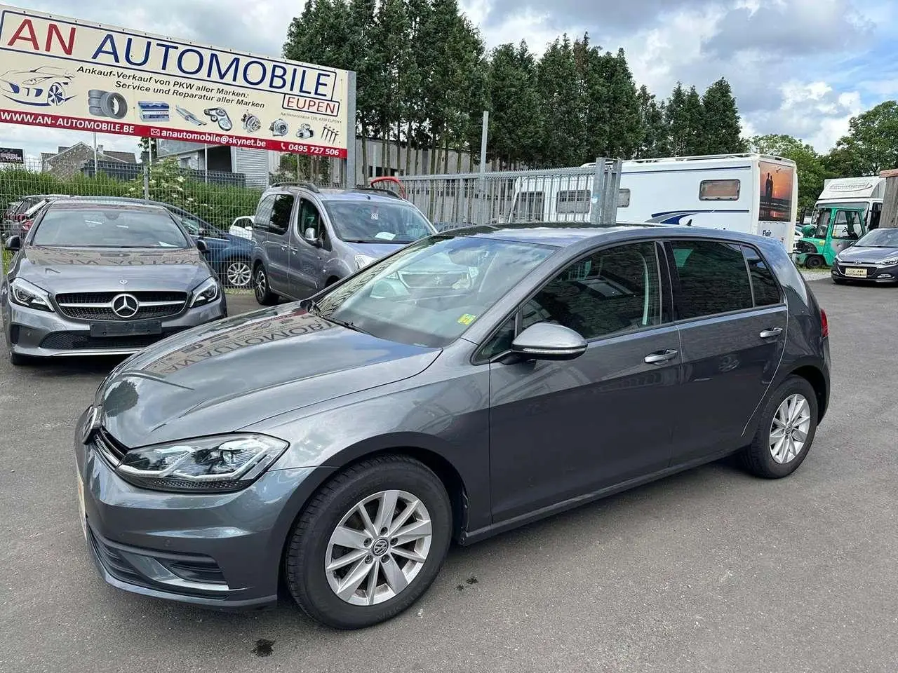 Photo 1 : Volkswagen Golf 2019 Petrol