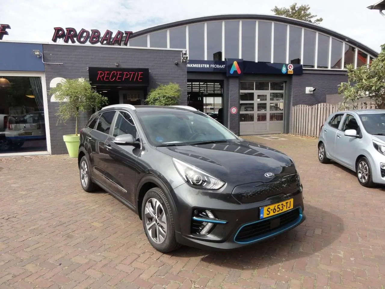 Photo 1 : Kia E-niro 2021 Électrique