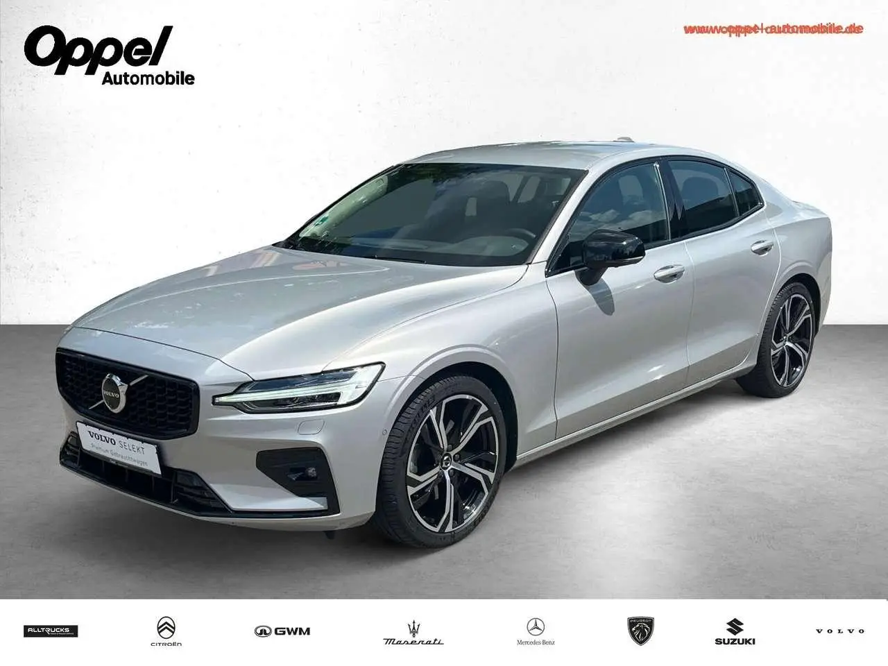 Photo 1 : Volvo S60 2023 Essence