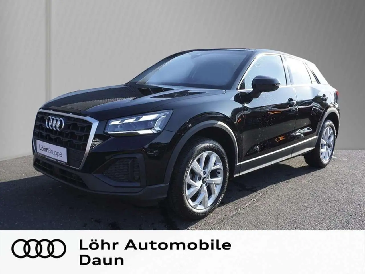 Photo 1 : Audi Q2 2023 Petrol