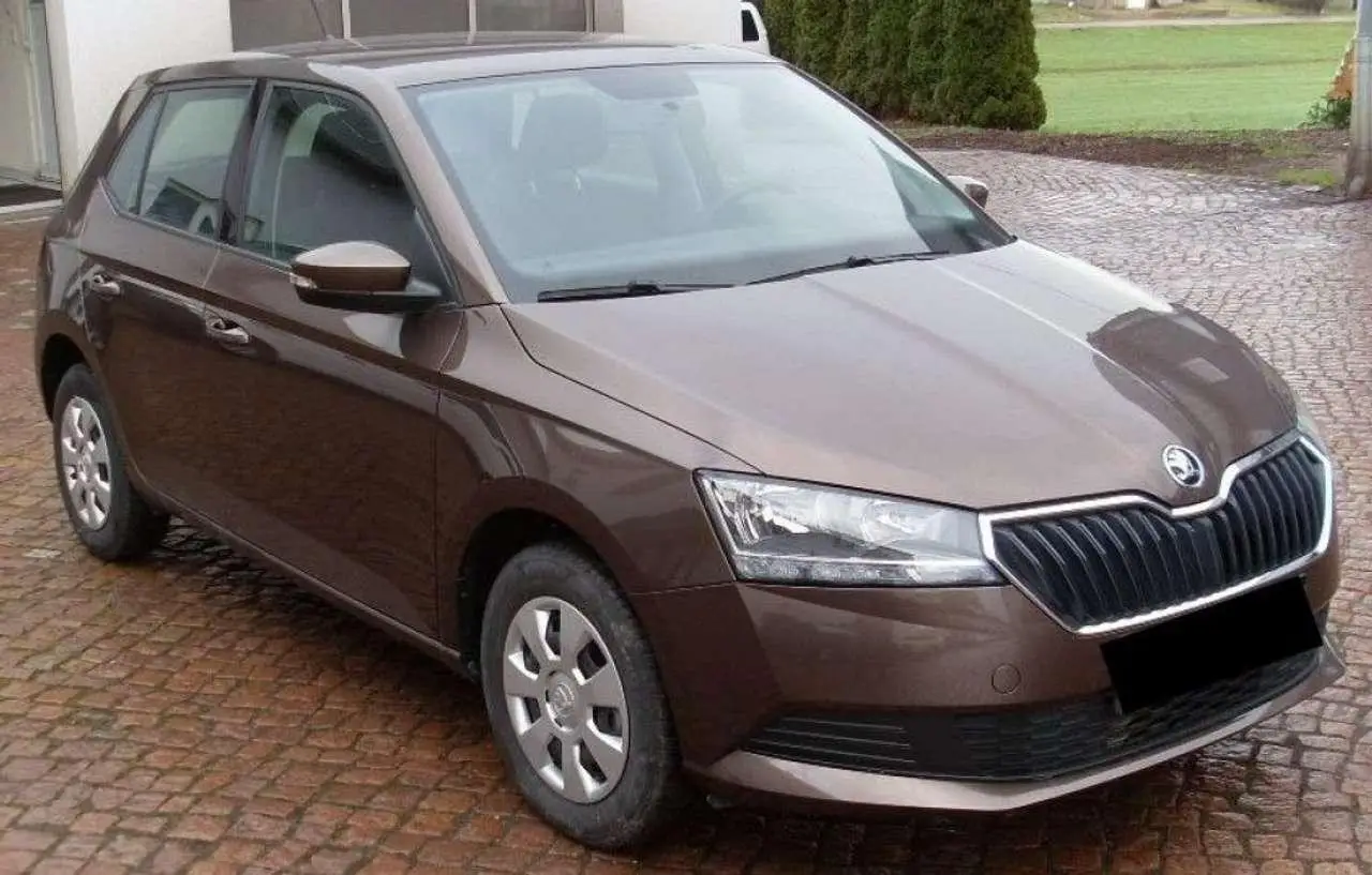 Photo 1 : Skoda Fabia 2020 Essence