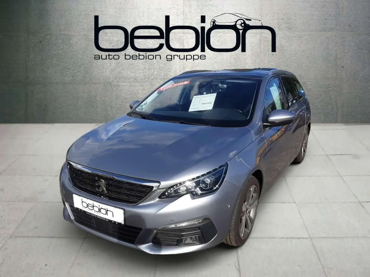 Photo 1 : Peugeot 308 2019 Petrol