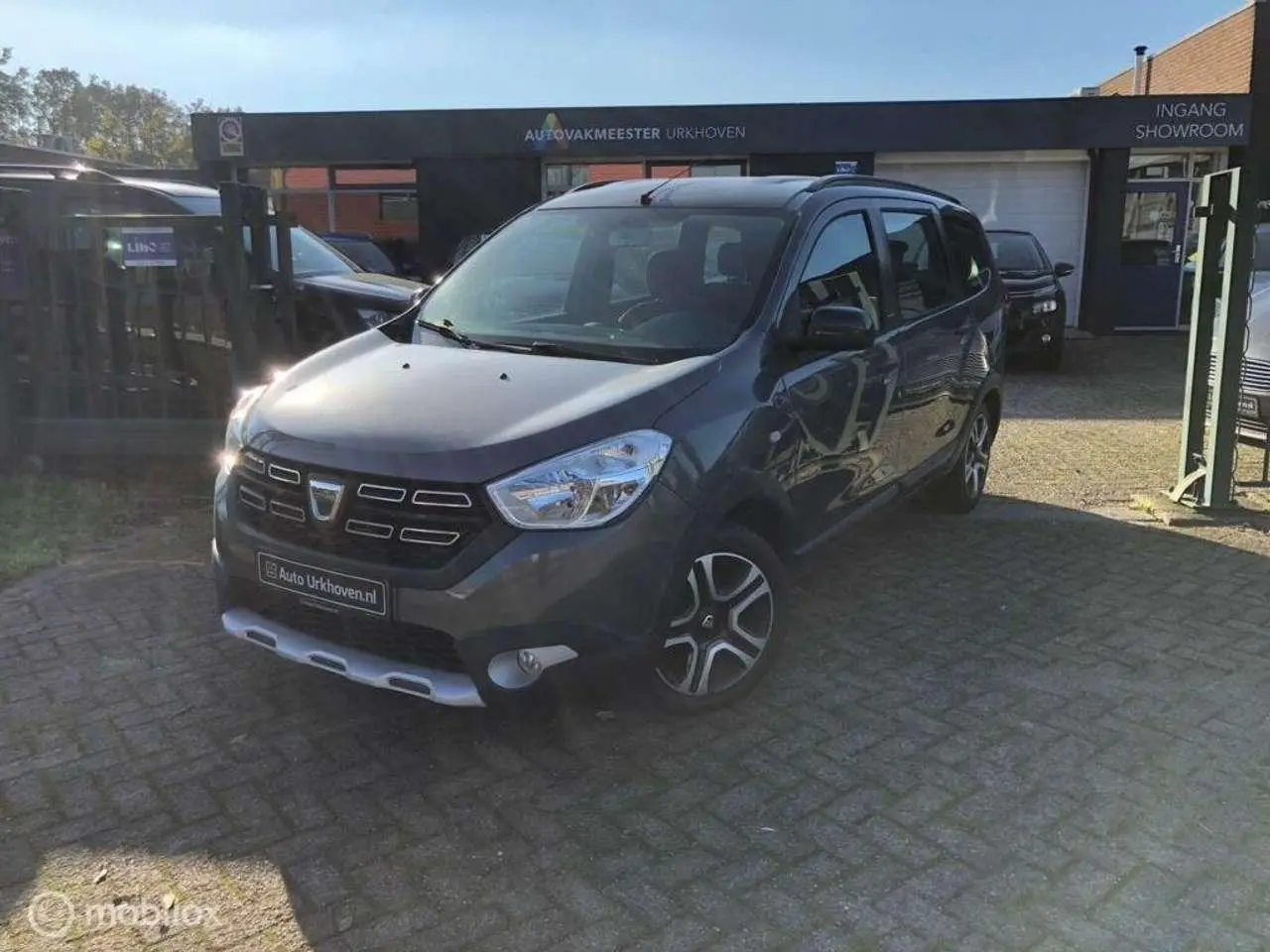 Photo 1 : Dacia Lodgy 2018 Petrol