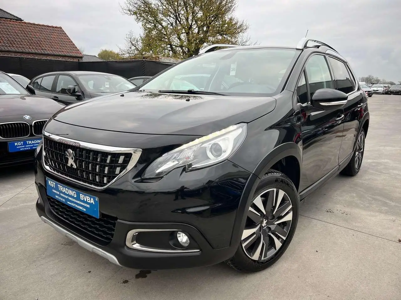 Photo 1 : Peugeot 2008 2018 Petrol