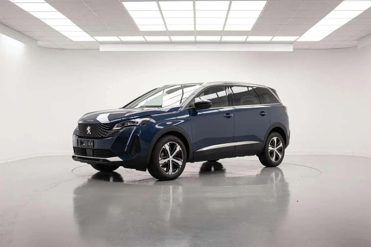 Photo 1 : Peugeot 5008 2024 Diesel