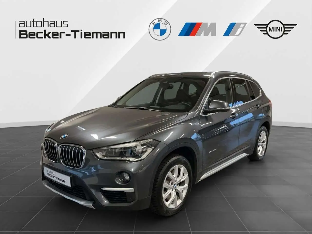 Photo 1 : Bmw X1 2017 Essence