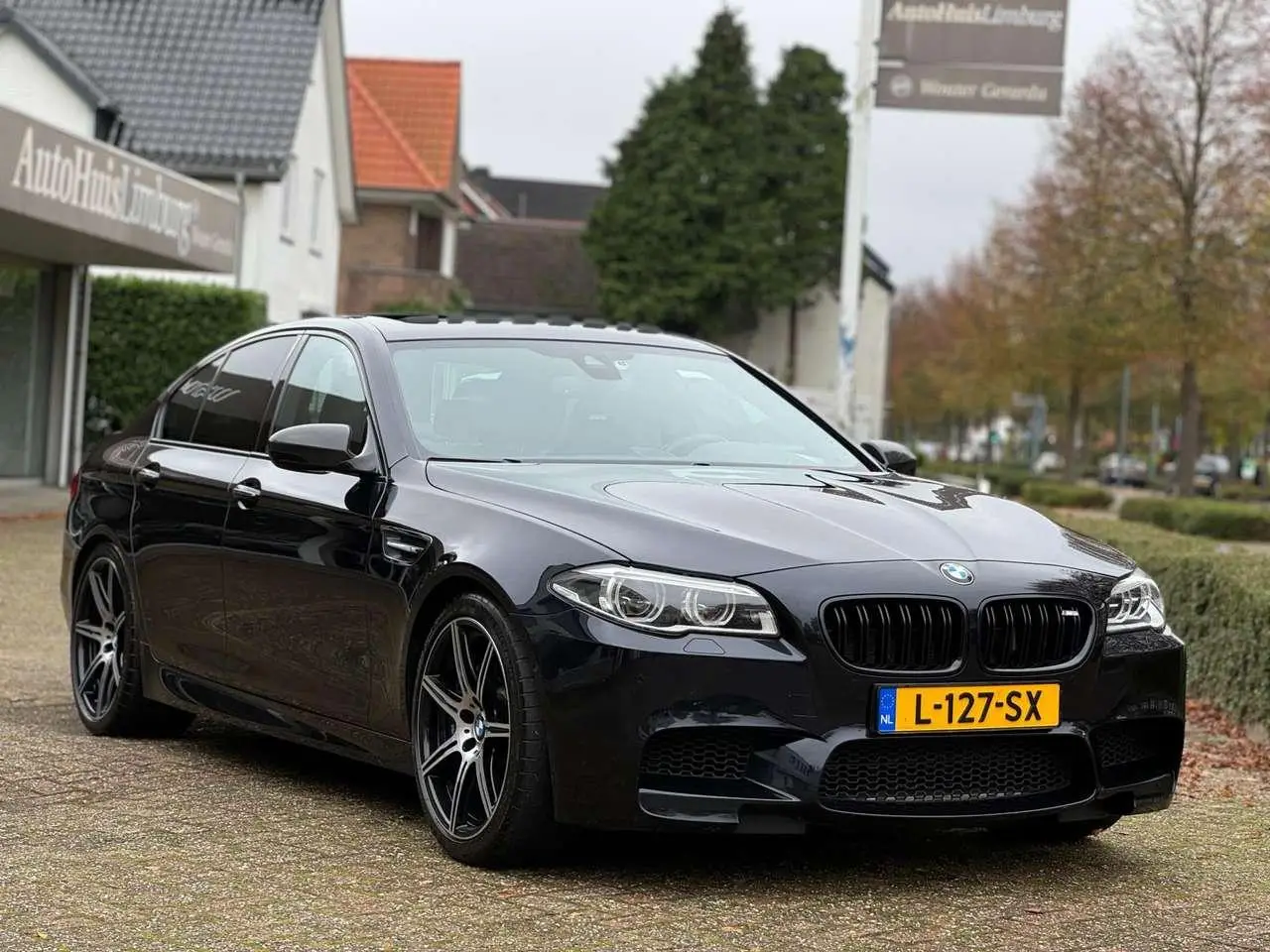 Photo 1 : Bmw M5 2017 Essence