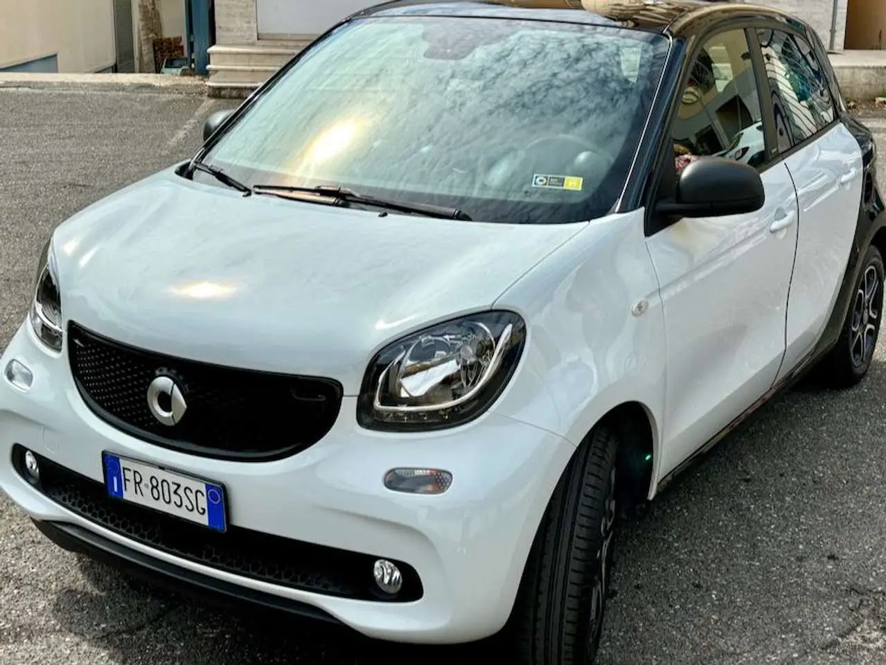 Photo 1 : Smart Forfour 2018 Petrol