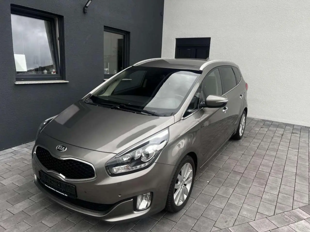 Photo 1 : Kia Carens 2016 Diesel