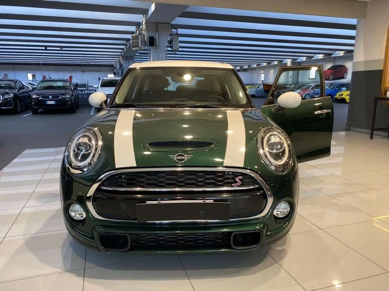 Photo 1 : Mini Cooper 2019 Diesel