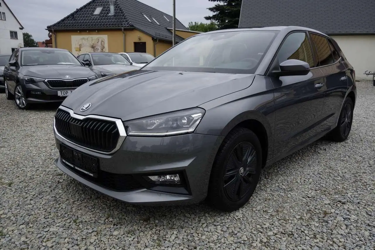 Photo 1 : Skoda Fabia 2022 Petrol