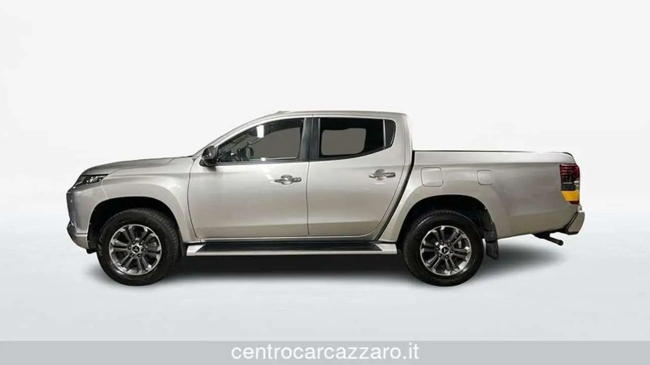 Photo 1 : Mitsubishi L200 2020 Diesel