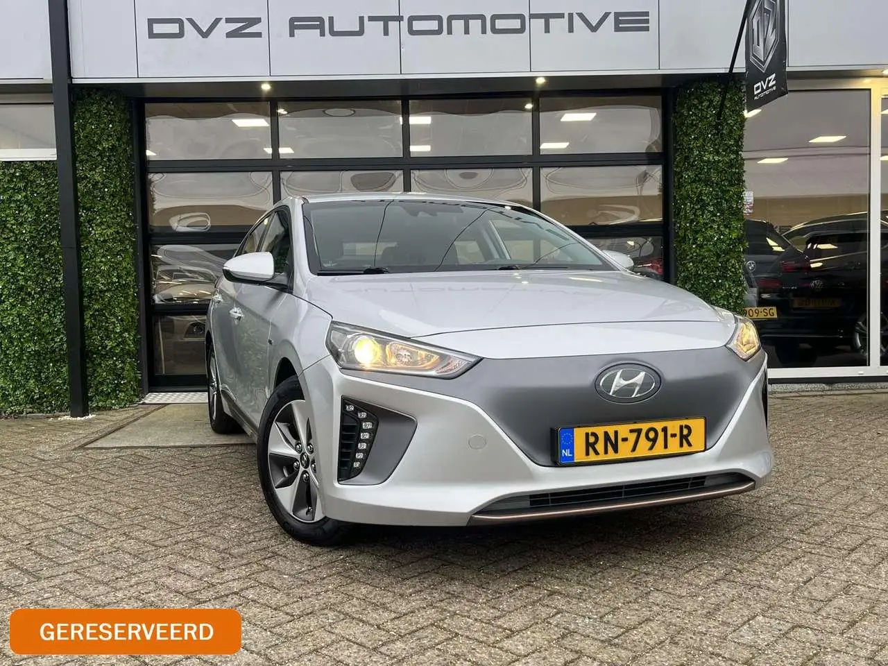 Photo 1 : Hyundai Ioniq 2018 Electric