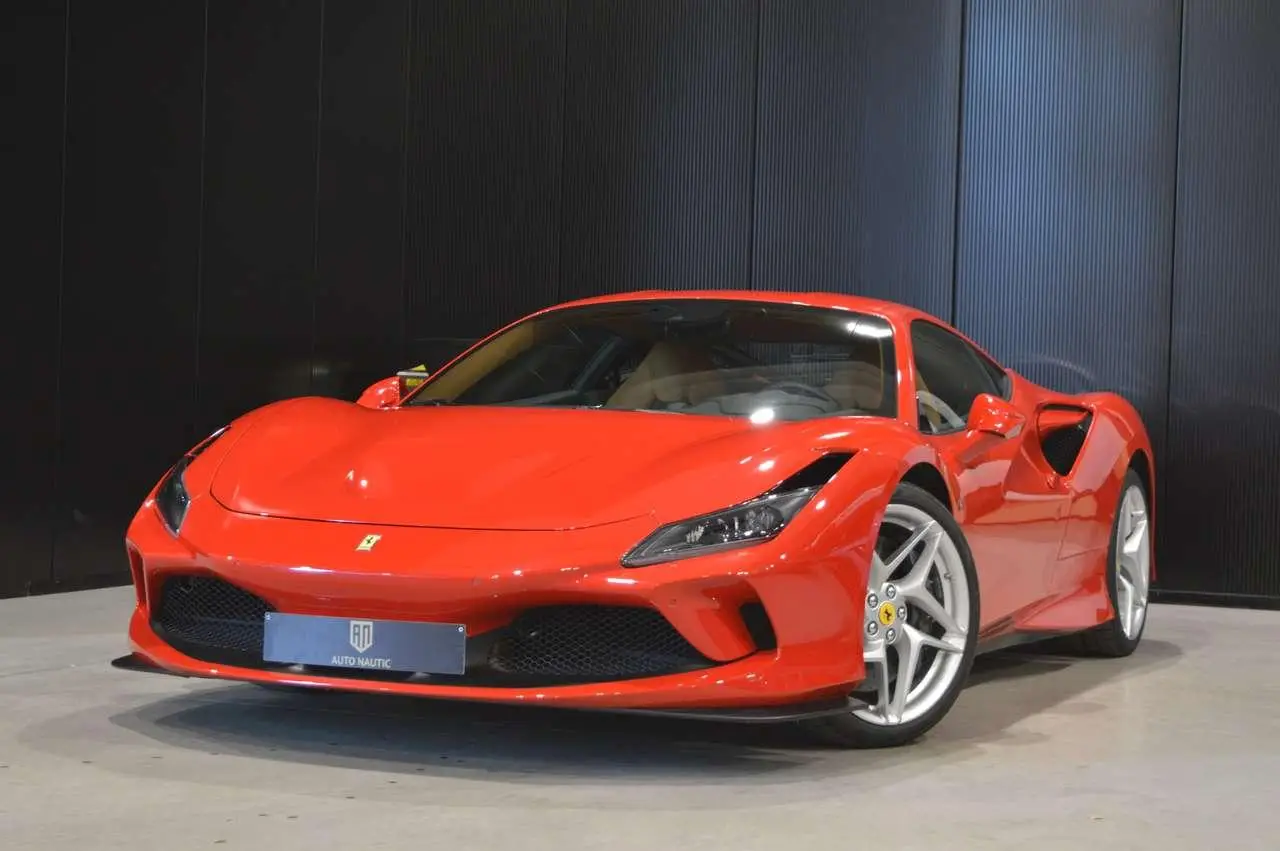 Photo 1 : Ferrari F8 2020 Petrol