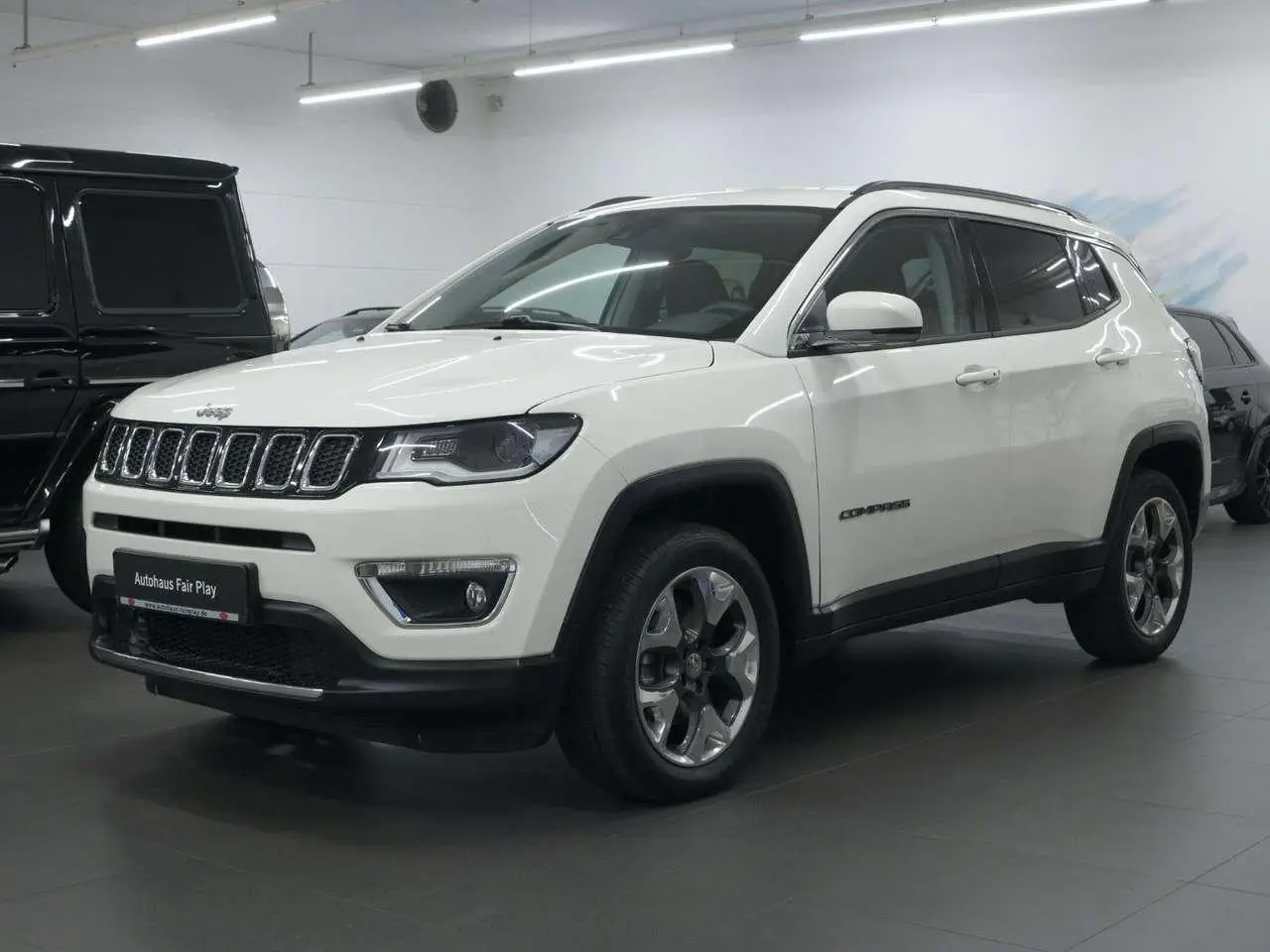 Photo 1 : Jeep Compass 2019 Petrol